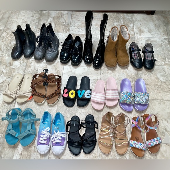 Justice Black glitter combat boots size 5 - Picture 3 of 3